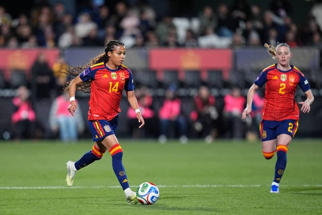 March 3, 2026, Castellon, Castellon, Spain: Vicky Lopez of Spain runs with the ball during the European WomenÃ¢â‚¬â ¢s qualifiers for the FIFA WomenÃ¢â‚¬â ¢s World Cup 2027, League Phase MD1, football match played between Spain and Iceland at Estadio SkyFi Castalia on March 03, 2026, in Castellon, Spain. Castellon Spain - ZUMAa181 20260303_zaa_a181_068 Copyright: xDennisxAgyemanx