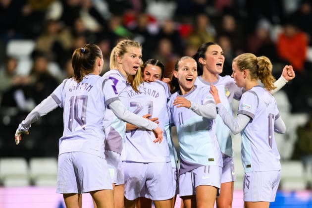 260303 Lisa Naalsund, Ada Hegerberg , Guro Reiten and Ingrid Syrstad Engen of Norway celebrate the 0-1 goal during the FIFA Women s World Cup Qualifier football match between Austria and Norway on March 3, 2026 in Vienna. Photo: Marius Simensen BILDBYRAN COP 238 MM0059 bbeng dam vm-kval vm-kvalifisering kvinner vm-kvalik football fotball fotboll landskamp soccer FIFA World Cup, WM, Weltmeisterschaft, Fussball qualifier norge norway austria osterrike jubel Copyright: MARIUSxSIMENSEN BB260303BB243