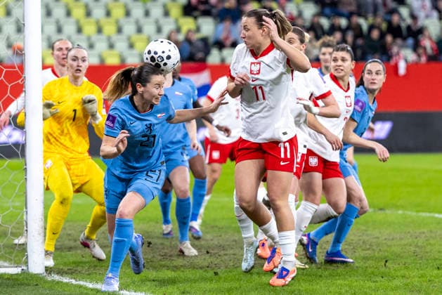 Poland v Netherlands - 2027 FIFA Women s World Cup Qualifier Damaris Egurrola, Kinga Szemik during the 2027 FIFA Women s World Cup Qualifier match between Poland and Netherlands at Polsat Plus Arena on March 03, 2026 in Gdansk, Poland. Gdansk Poland  Copyright: xAndrzejxIwanczukx originalFilename:iwanczuk-polandvn260303_npZ25.jpg