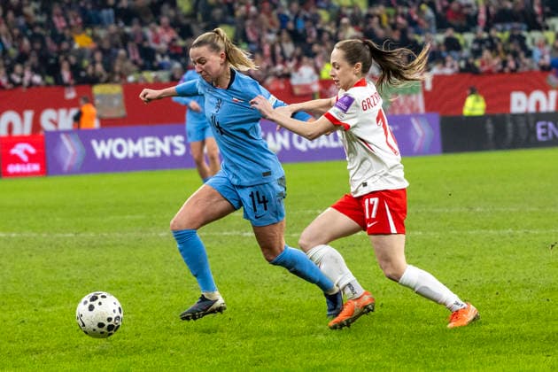 Poland v Netherlands - 2027 FIFA Women s World Cup Qualifier Jackie Groenen, Gabriela Grzybowska during the 2027 FIFA Women s World Cup Qualifier match between Poland and Netherlands at Polsat Plus Arena on March 03, 2026 in Gdansk, Poland. Gdansk Poland  Copyright: xAndrzejxIwanczukx originalFilename:iwanczuk-polandvn260303_np7tj.jpg