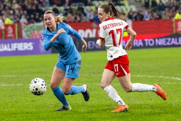 Poland v Netherlands - 2027 FIFA Women s World Cup Qualifier Jackie Groenen, Gabriela Grzybowska during the 2027 FIFA Women s World Cup Qualifier match between Poland and Netherlands at Polsat Plus Arena on March 03, 2026 in Gdansk, Poland. Gdansk Poland  Copyright: xAndrzejxIwanczukx originalFilename:iwanczuk-polandvn260303_npPDf.jpg
