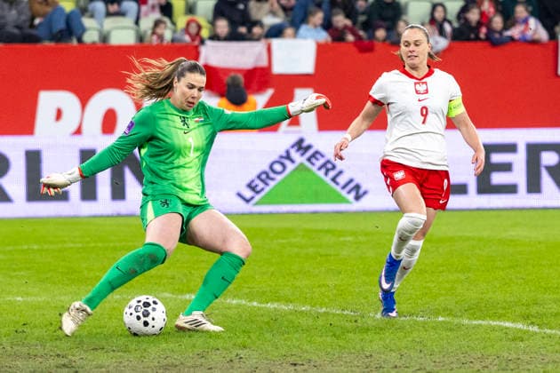 Poland v Netherlands - 2027 FIFA Women s World Cup Qualifier Lize Kop, Ewa Pajor during the 2027 FIFA Women s World Cup Qualifier match between Poland and Netherlands at Polsat Plus Arena on March 03, 2026 in Gdansk, Poland. Gdansk Poland  Copyright: xAndrzejxIwanczukx originalFilename:iwanczuk-polandvn260303_np6TH.jpg