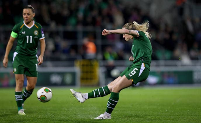 2027 FIFA Women s World Cup Qualifier, Tallaght Stadium, Dublin 3 3 2026 Republic of Ireland WNT vs France Ireland™s Megan Connolly takes a free kick Megan Connolly takes a free kick 3 3 2026  Copyright: x INPHO RyanxByrnex RB1_3044
