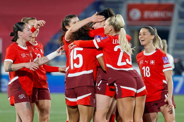 Torjubel Schweiz beim 2:0 durch Svenja Fölmli (Schweiz, 17) , Schweiz, Fussball, UEFA WM-Qualifikation Frauen, Gruppe B 2, Schweiz vs. Nordirland, 03.03.2026, Lausanne Stade de la Tuiliere Schweiz Copyright: xGrantxHubbsx