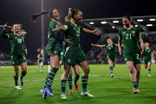 2027 FIFA Women s World Cup Qualifier, Tallaght Stadium, Dublin 3 3 2026 Republic of Ireland WNT vs France Ireland™s Katie McCabe celebrates with Abbie Larkin after she scores her sides 1st goal of the match Katie McCabe celebrates with Abbie Larkin after she scores her sides 1st goal of the match 3 3 2026  Copyright: x INPHO RyanxByrnex RB2_4560