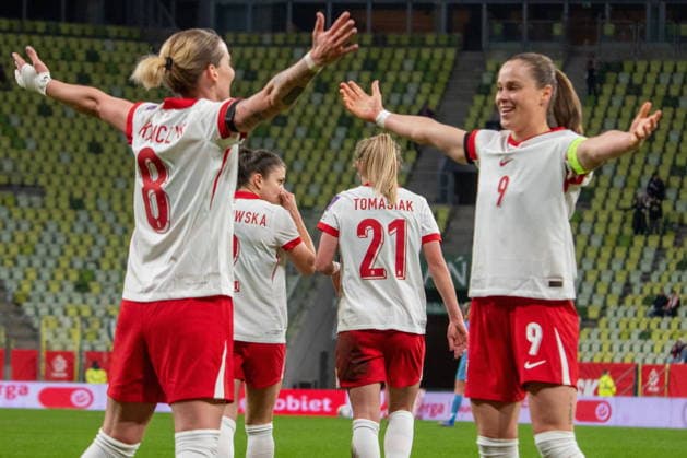 Gdansk 03.03.2026. Pilka nozna Mistrzostwa Swiata kobiet - Kwalifikacje - Liga A sezon 2025 2026 kolejka mecz: Polska - Holandia --- Football Women s World Cup - Qualification - League A season 2025 2026 round match: Poland - Holland nz Ewelina Kamczyk Ewa Pajor Fot. Wojciech Malachowski Arena Akcji NEWSPIX.PL --- newspix.pl POLAND OUT! 