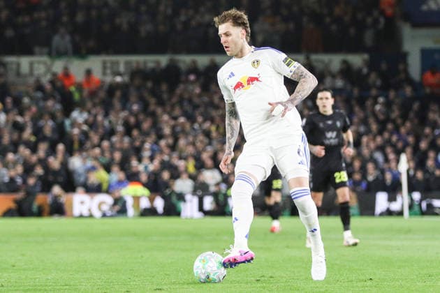 LEEDS, ENGLAND - March 03: Joe Rodon of Leeds United controls the ball during the Premier League match between Leeds United and Sunderland at Elland Road on March 03, 2026 in Leeds, England. (Photo by Sean Chandler SPP) Copyright: xSeanxChandlerx xSPPx Sportspressphoto_SPR100676