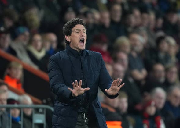 Bournemouth v Brentford, Premier League, Football, Vitality Stadium, Bournemouth, UK - 03 Mar 2026 Keith Andrews manager of Brentford shouts directions to his team. Bournemouth Vitality Stadium Bournemouth UK, UK NEWSPAPERS OUT Copyright: xSeanxRyanx