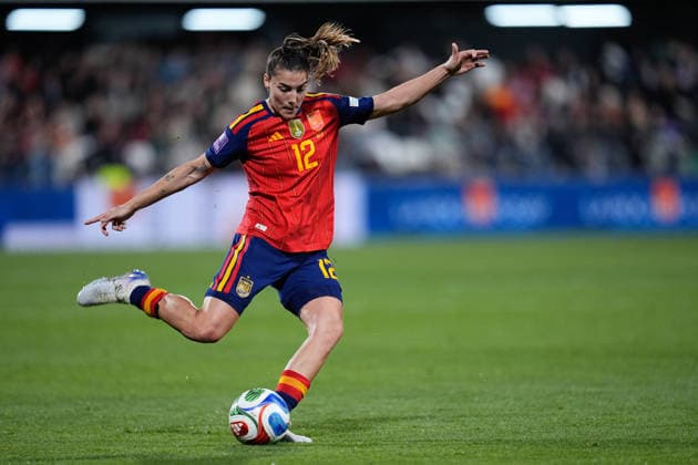 March 3, 2026, Castellon, Castellon, Spain: Patri Guijarro of Spain kicks the ball during the European WomenÃ¢â‚¬â ¢s qualifiers for the FIFA WomenÃ¢â‚¬â ¢s World Cup 2027, League Phase MD1, football match played between Spain and Iceland at Estadio SkyFi Castalia on March 03, 2026, in Castellon, Spain. Castellon Spain - ZUMAa181 20260303_zaa_a181_144 Copyright: xDennisxAgyemanx