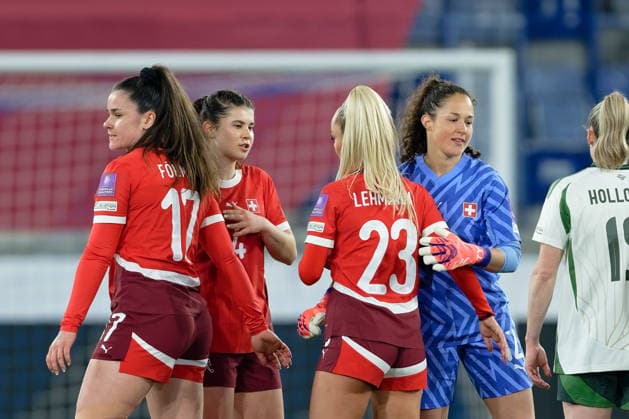 Lausanne, Switzerland - March 03 : Svenja Folmli of Switzerland Alisha Lehmann of Switzerland Livia Peng of Switzerland and Noemi Ivelj of Switzerland celebrates after winning during the FIFA Women s World Cup 2027 Qualifiers match between Switzerland and Northern Ireland at Stade de la Tuiliere on March 03 , 2026 in Lausanne, Switzerland. (Photo by Giuseppe Velletri SPP) Copyright: xGiuseppexVelletrix xSPPx Sportspressphoto_SPR100679