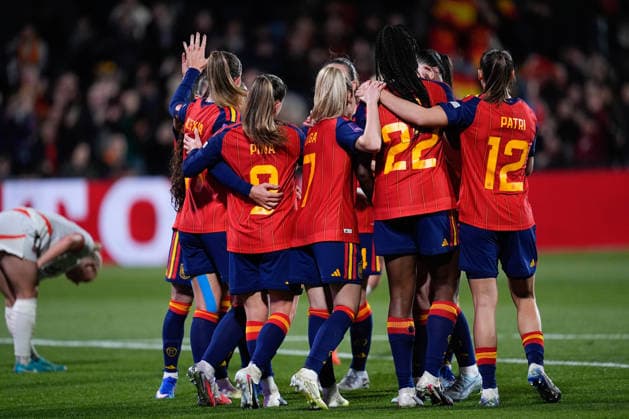 March 3, 2026, Castellon, Castellon, Spain: Claudia Pina of Spain celebrates a goal with teammates during the European WomenÃ¢â‚¬â ¢s qualifiers for the FIFA WomenÃ¢â‚¬â ¢s World Cup 2027, League Phase MD1, football match played between Spain and Iceland at Estadio SkyFi Castalia on March 03, 2026, in Castellon, Spain. Castellon Spain - ZUMAa181 20260303_zaa_a181_150 Copyright: xDennisxAgyemanx