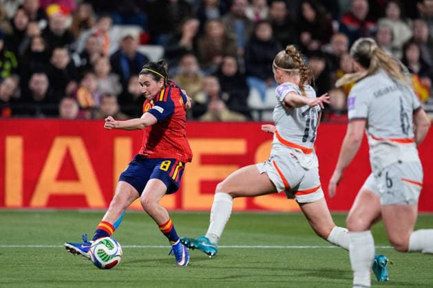 March 3, 2026, Castellon, Castellon, Spain: Mariona Caldentey of Spain plays the ball during the European WomenÃ¢â‚¬â ¢s qualifiers for the FIFA WomenÃ¢â‚¬â ¢s World Cup 2027, League Phase MD1, football match played between Spain and Iceland at Estadio SkyFi Castalia on March 03, 2026, in Castellon, Spain. Castellon Spain - ZUMAa181 20260303_zaa_a181_156 Copyright: xDennisxAgyemanx