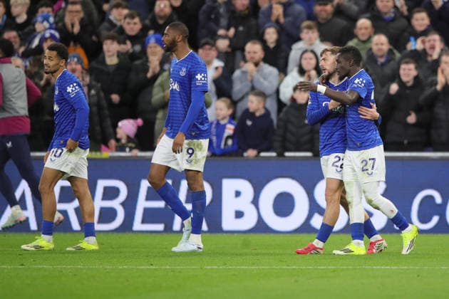 Everton v Burnley, Premier League Kiernan Dewsbury-Hall of Everton celebrates scoring their second goal with team mates during the Premier League match between Everton and Burnley at Hill Dickinson Stadium, Liverpool, UK on 3 March 2026. Liverpool Hill Dickinson Stadium Merseyside UK Editorial use only DataCo restrictions apply See www.football-dataco.com , Copyright: xAlunxRobertsx PSI-23829-0065