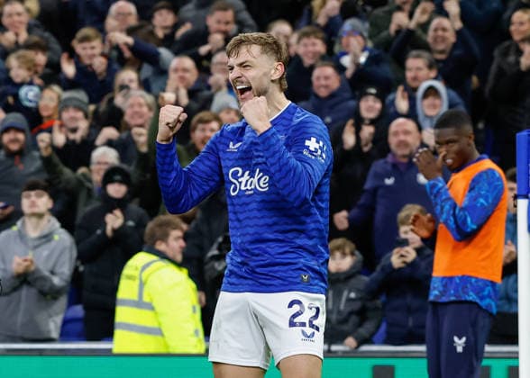 Liverpool, England, 3rd March 2026. Kiernan Dewsbury-Hall of Everton celebrates scoring their sides second goal during the Everton vs Burnley Premier League match at Hill Dickinson Stadium, Liverpool. Picture credit should read: Cody Froggatt Sportimage EDITORIAL USE ONLY. No use with unauthorised audio, video, data, fixture lists, club league logos or live services. Online in-match use limited to 120 images, no video emulation. No use in betting, games or single club league player publications. SPI_028_CF_EVERTON_V_BURNLEY SPI-4573-0028