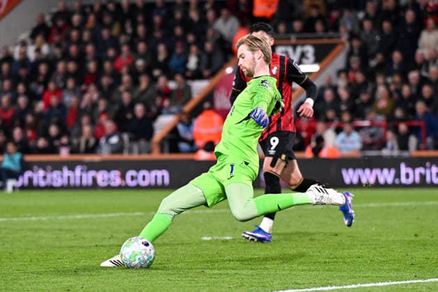 Bournemouth v Brentford Premier League Caoimhin Kelleher of Brentford during the Premier League match at the Vitality Stadium, Bournemouth 03 03 2026 UK Newspapers OUT Copyright: xJeremyxLandeyx FIL-23072-0056