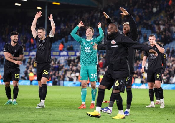 Sunderland players celebrate after the match Leeds United v Sunderland, Premier League, Football, Elland Road, Leeds, UK - 03 Mar 2026Leeds Elland Road United Kingdom EDITORIAL USE ONLY No use with unauthorised audio, video, data, fixture lists, club league logos or live services. Online in-match use limited to 120 images, no video emulation. No use in betting, games or single club league player publications. Copyright: xAlexxDodd Shutterstockx 16719992be