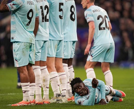Everton v Burnley Premier League Loum Tchaouna of Burnley (on floor) lies behind the defensive wall during the Premier League match at the Hill Dickinson Stadium, Liverpool 03 03 2026 UK Newspapers OUT Copyright: xMikexMartinx FIL-23075-0069