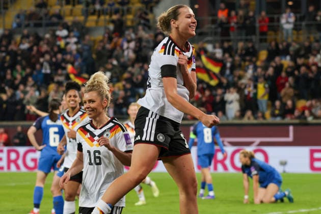 03.03.2026, xgrfx, Fussball WM Qualifikation , Deutschland Frauen - Slowenien Frauen v.l. Tor, Larissa Mühlhaus (Deutsche Frauennationalmannschaft) (DFL DFB REGULATIONS PROHIBIT ANY USE OF PHOTOGRAPHS as IMAGE SEQUENCES and or QUASI-VIDEO) Dresden