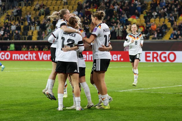 03.03.2026, xgrfx, Fussball WM Qualifikation , Deutschland Frauen - Slowenien Frauen v.l. Tor, Linda Dallmann (Deutsche Frauennationalmannschaft) (DFL DFB REGULATIONS PROHIBIT ANY USE OF PHOTOGRAPHS as IMAGE SEQUENCES and or QUASI-VIDEO) Dresden