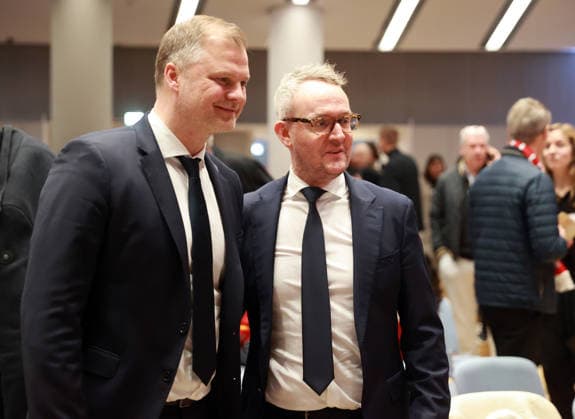 03.03.26 VfB Stuttgart Konzert Klassik trifft Kurve Deutschland, Stuttgart, 03.03.2026, Fussball, Bundesliga, VfB Stuttgart, Konzert Klassik trifft Kurve in der Liederhalle Stuttgart: v.l. Fabian Wohlgemuth (Vorstand , Alexander Wehrle (Vorstand).