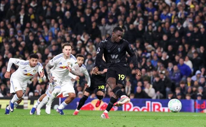 Sunderland s Habib Diarra scores his side s goal from the penalty spot Leeds United v Sunderland, Premier League, Football, Elland Road, Leeds, UK - 03 Mar 2026Leeds Elland Road United Kingdom EDITORIAL USE ONLY No use with unauthorised audio, video, data, fixture lists, club league logos or live services. Online in-match use limited to 120 images, no video emulation. No use in betting, games or single club league player publications. Copyright: xAlexxDodd Shutterstockx 16719992di