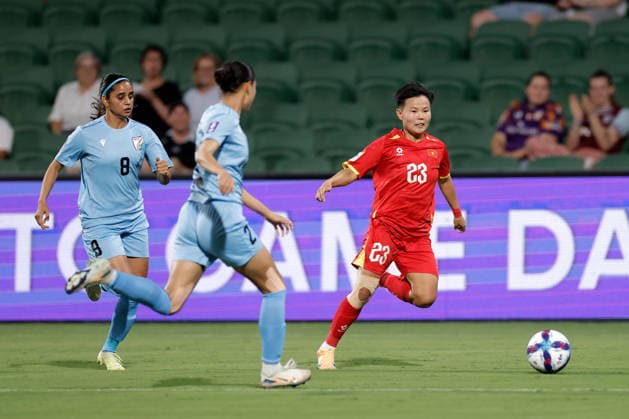 SOCCER ASIAN CUP VIETNAM INDIA, Nguyen Thi Bich Thuy of Vietnam runs the ball during the AFC Women™s Asian Cup Group C match between Vietnam and India at HBF Park in Perth, Wednesday, March 4, 2026. ( NO ARCHIVING, EDITORIAL USE ONLY PERTH WESTERN AUSTRALIA AUSTRALIA  Copyright: xRICHARDxWAINWRIGHTx 20260304160205941677