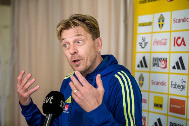 260304 Head coach Tony Gustavsson during a mixed zone with the national women s football team of Sweden on March 4, 2026 in Reggio Calabria. Photo: Ludvig Thunman BILDBYRAN kod LT LT0781 fotboll football soccer fotball vm-kval kval fifa womens world cup qualifier qualifier mixed zone sverige sweden dam bbeng sverige sweden Copyright: LUDVIGxTHUNMAN BB260304LT024