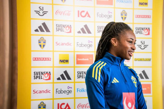 260304 Monica Jusu Bah during a mixed zone with the national women s football team of Sweden on March 4, 2026 in Reggio Calabria. Photo: Ludvig Thunman BILDBYRAN kod LT LT0781 fotboll football soccer fotball vm-kval kval fifa womens world cup qualifier qualifier mixed zone sverige sweden dam bbeng sverige sweden Copyright: LUDVIGxTHUNMAN BB260304LT028