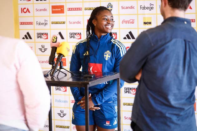 REGGIO CALABRIA, ITALY 20260304 Monica Jusu Bah during Wednesday s press conference, PK, Pressekonferenz the day after the women s World Cup qualifying premiere, at Altafiumare Resort, Reggio Calabria.