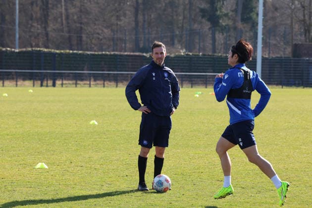 04.03.2026, xrekx, Fussball 2.Bundesliga, Karlsruher SC - Training v.l. Christian Eichner Trainer (Karlsruher SC) (DFL DFB REGULATIONS PROHIBIT ANY USE OF PHOTOGRAPHS as IMAGE SEQUENCES and or QUASI-VIDEO) Karlsruhe