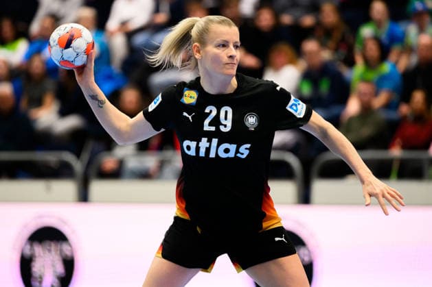 Handball, Frauen: EM-Qualifikation, Slowenien - Deutschland, 2. Runde, Gruppe 3, 3. Spieltag Antje Döll Doell (Deutschland) Celje Slowenien