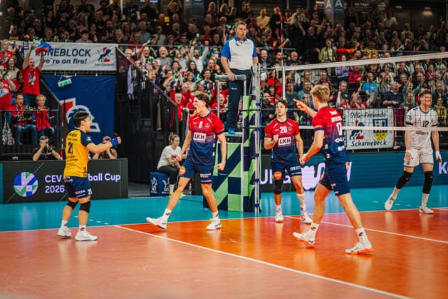 Volleyball Herren CEV Cup 2026 SVG Lüneburg vs. Alterna SPVB POITIERS 04.03.2026 Die Mannschaft der SVG Lüneburg jubelt