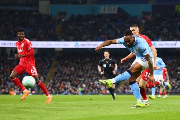 Antoine Semenyo of Manchester City shoots at goal Manchester City v Nottingham Forest, Premier League, Football, Etihad Stadium, Manchester, UK - 04 Mar 2026Manchester Etihad Stadium United Kingdom EDITORIAL USE ONLY No use with unauthorised audio, video, data, fixture lists, club league logos or live services. Online in-match use limited to 120 images, no video emulation. No use in betting, games or single club league player publications.  Copyright: xPaulxCurrie Shutterstockx 16720019aa