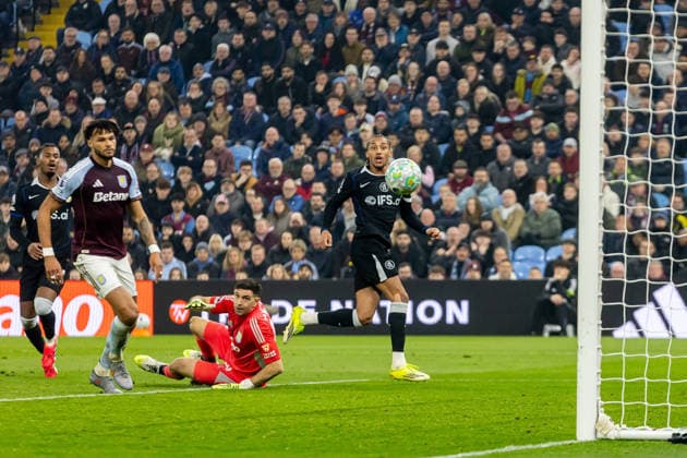 Aston Villa v Chelsea, Premier League GOAL scores 2-1 Chelsea forward Joao Pedro (20) scores his 2nd goal during the Premier League match between Aston Villa and Chelsea at Villa Park, Birmingham, UK on 4 March 2026. Birmingham Villa Park West Midlands UK Editorial use only DataCo restrictions apply See www.football-dataco.com , Copyright: xManjitxNarotrax PSI-23838-0024