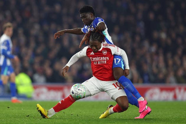 Brighton and Hove, England, 4th March 2026. Eberechi Eze of Arsenal is fouled by Carlos Baleba of Brighton and Hove Albion during the Brighton and Hove Albion vs Arsenal Premier League match at the AMEX Stadium, Brighton and Hove. Picture credit should read: Paul Terry Sportimage EDITORIAL USE ONLY. No use with unauthorised audio, video, data, fixture lists, club league logos or live services. Online in-match use limited to 120 images, no video emulation. No use in betting, games or single club league player publications. SPI_024_PT_Brighton_Arsenal SPI-4579-0024