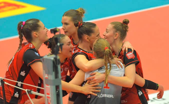 04.03.2026, Dresden freut sich über einen Punkt, Volleyball, Bundesliga, Dresdner SC - USC Münster, (c) Dresden