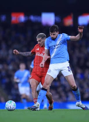 Manchester City v Nottingham Forest - Premier League Nicolas Dominguez of Nottingham Forest and Ruben Dias of Manchester City challenge during the Premier League match between Manchester City and Nottingham Forest at Etihad Stadium on March 4, 2026 in Manchester, England. WARNING! This Photograph May Only Be Used For Newspaper And Or Magazine Editorial Purposes. May Not Be Used For Publications Involving 1 player, 1 Club Or 1 Competition Without Written Authorisation From Football DataCo Ltd. For Any Queries, Please Contact Football DataCo Ltd on +44 (0) 207 864 9121 Manchester Etihad Stadium England United Kingdom Copyright: xAllstarxPicturexLibraryxLtdx