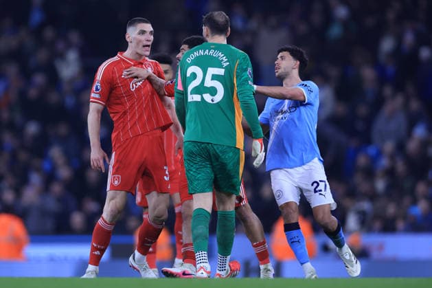 Manchester City v Nottingham Forest - Premier League Nikola Milenkovic of Nottingham Forest and Gianluigi Donnarumma, goalkeeper of Manchester City in incident during the Premier League match between Manchester City and Nottingham Forest at Etihad Stadium on March 4, 2026 in Manchester, England. WARNING! This Photograph May Only Be Used For Newspaper And Or Magazine Editorial Purposes. May Not Be Used For Publications Involving 1 player, 1 Club Or 1 Competition Without Written Authorisation From Football DataCo Ltd. For Any Queries, Please Contact Football DataCo Ltd on +44 (0) 207 864 9121 Manchester Etihad Stadium England United Kingdom Copyright: xAllstarxPicturexLibraryxLtdx
