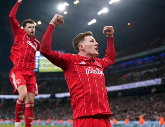 Manchester, England, 4th March 2026. Elliot Anderson of Nottingham Forest celebrates scoring their second equalising goal during the Manchester City vs Nottingham Forest Premier League match at the Etihad Stadium, Manchester. Picture credit should read: Andrew Yates Sportimage EDITORIAL USE ONLY. No use with unauthorised audio, video, data, fixture lists, club league logos or live services. Online in-match use limited to 120 images, no video emulation. No use in betting, games or single club league player publications. SPI_075_AY_Manchester_City_Forest SPI-4576-0074