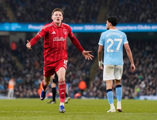Manchester, England, 4th March 2026. Elliot Anderson of Nottingham Forest celebrates scoring their second equalising goal during the Manchester City vs Nottingham Forest Premier League match at the Etihad Stadium, Manchester. Picture credit should read: Andrew Yates Sportimage EDITORIAL USE ONLY. No use with unauthorised audio, video, data, fixture lists, club league logos or live services. Online in-match use limited to 120 images, no video emulation. No use in betting, games or single club league player publications. SPI_083_AY_Manchester_City_Forest SPI-4576-0082