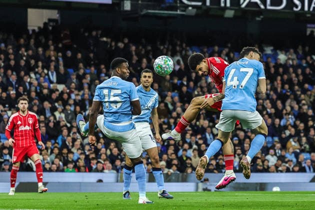 Manchester City v Nottingham Forest - Premier League Morgan Gibbs-White of Nottingham Forest heads on goal during the Premier League match between Manchester City and Nottingham Forest at Etihad Stadium in Manchester, United Kingdom, on March 4, 2026. Manchester Greater Manchester United, ManU Kingdom  Copyright: xNewsxImagesx originalFilename:cosgrove-premierl260304_npdGS.jpg