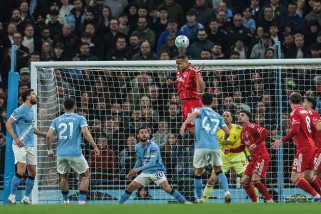 Manchester City v Nottingham Forest - Premier League Murillo of Nottingham Forest jumps up to win the high ball in his defensive area during the Premier League match between Manchester City and Nottingham Forest at Etihad Stadium in Manchester, United Kingdom, on March 4, 2026. Manchester Greater Manchester United, ManU Kingdom  Copyright: xNewsxImagesx originalFilename:cosgrove-premierl260304_npkMu.jpg