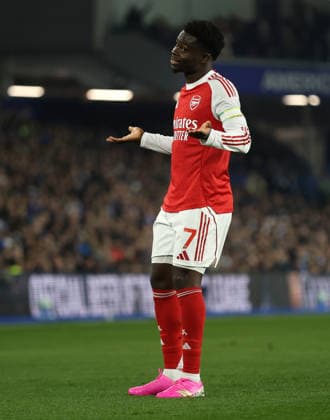 Premier League - Brighton & Hove Albion FC v Arsenal FC BRIGHTON, ENGLAND, MARCH 4: GOAL 1-0, Bukayo Saka of Arsenal goal celebration after scoring a goal to put Arsenal 1-0 ahead during the match between Brighton & Hove Albion FC and Arsenal FC in the Premier League at the AMEX Community Stadium in Brighton, England, on March 4. (Photo by Daniel Weir) Brighton AMEX Community Stadium England Copyright: xDanielxWeir CrystalxPixx Sportspressphoto_SPR102143