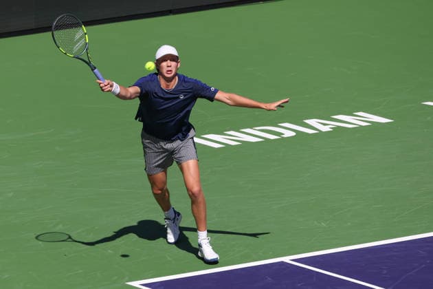 INDIAN WELLS, CA - MARCH 04: Ethan Quinn (USA) hits a forehand during the BNP Paribas Open on March 4, 2026 at Indian Wells Tennis Garden in Indian Wells, CA. (Photo by George Walker Icon Sportswire) TENNIS: MAR 04 BNP Paribas Open EDITORIAL USE ONLY Icon260304046