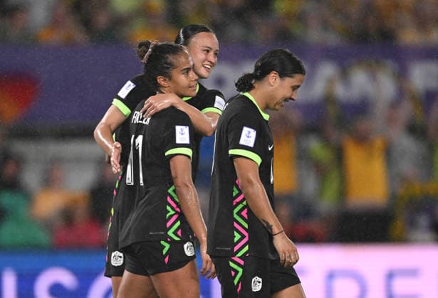 SOCCER ASIAN CUP IRAN AUSTRALIA, Mary Fowler of Australia (l) after scoring a goal during the AFC Women™s Asian Cup Group A match between Iran and Australia at Cbus Super Stadium on the Gold Coast, Thursday, March 5, 2026. ( NO ARCHIVING, EDITORIAL USE ONLY GOLD COAST QUEENSLAND AUSTRALIA  Copyright: xDAVExHUNTx 20260305185598434744
