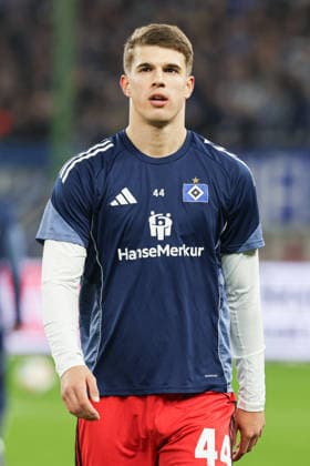 2026.03.04 xfsx Fussball 1. Bundesliga Hamburger Sportverein - Bayer Leverkusen v.l. Luka Vuskovic (Hamburger SV , 44) Portrait (DFL regulations prohibit any use of photographs as image sequences and or quasi-video. *** 2026 03 04 xfsx Football 1 Bundesliga Hamburger Sportverein Bayer Leverkusen v l Luka Vuskovic Hamburger SV , 44 Portrait DFL regulations prohibit any use of photographs as image sequences and or quasi video Copyright: HMBxMedia FernandoxSoares