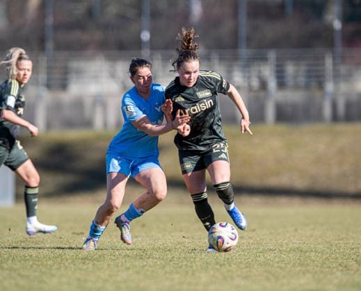 Fußball, Frauen, Testspiel, Saison 2025 2026, FC Viktoria 1889 Berlin - 1. FC Union Berlin, v. l. Senanur Yavuz (Viktoria), Ida Heikkinen (1. FC Union), 05.03.2026, Copyright: xSebastianxRäppold MatthiasxKochx