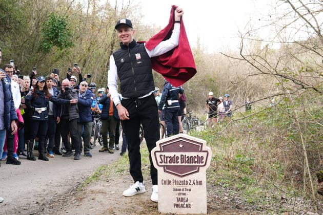 Tadej Pogacar alla cerimonia di dedica del tratto di Colle Pinzuto a Tadej Pogacar, celebre salita sterrata nota per essere uno dei settori chiave della gara cicliastica Strade Bianche, a Siena (Italia) 5 marzo 2026 - ciclismo. (Foto Massimo Paolone LaPresse) The ceremony to dedicate the Colle Pinzuto section to Tadej Pogacar, a famous dirt road climb known for being one of the key sections of the Strade Bianche cycling race, in Siena (Italy) on March 5, 2026 - sports, cycling.  Copyright: xMassimoxPaolone LaPressex