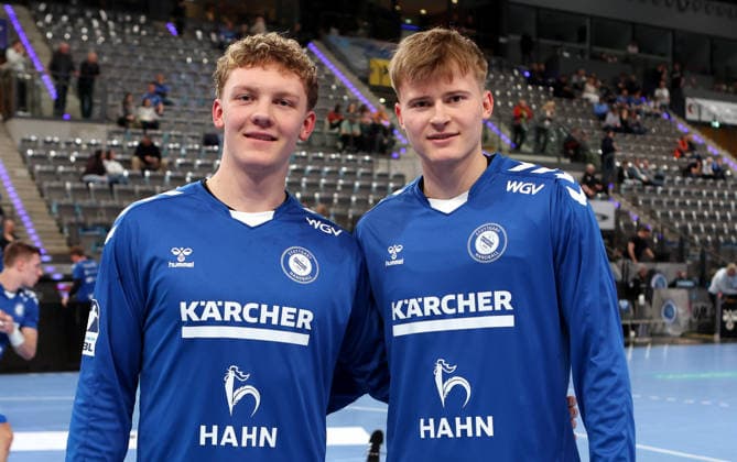 05.03.2026, Deutschland, Stuttgart, Handball Bundesliga, TVB Stuttgart vs. THW Kiel, , v.l. Max Heydecke und Linus Schmid (TVB)