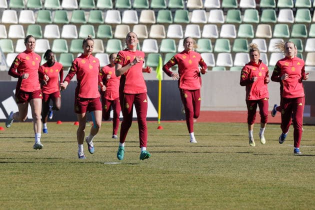 05.03.2026, xgrfx, Fussball Training , Deutsche Frauennationalmannschaft v.l. Rebecca Knaak, Giulia Gwinn, Laura Freigang, Camilla Küver, Linda Dallmann, Franziska Kett (Deutsche Frauennationalmannschaft) (DFL DFB REGULATIONS PROHIBIT ANY USE OF PHOTOGRAPHS as IMAGE SEQUENCES and or QUASI-VIDEO) Dresden